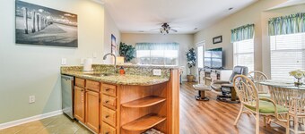 Golfer's Oasis 1 Mi to Ocean: River Creek II Condo