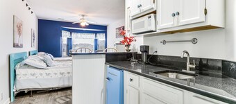 Golfer's Oasis 1 Mi to Ocean: River Creek II Condo