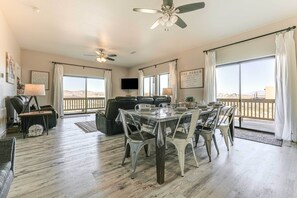 Casa (3 Bedrooms) | Interior