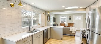 < 1 Mi to Olde Town Arvada: Home w/ Patio!