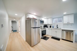 Apartment (3 Bedrooms) | Interior - Pet-friendly Seattle Apt Near Dtwn & Lumen Field (Seattle)