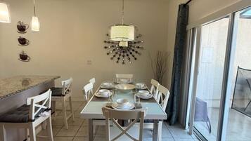 4 bedrooms, Internet