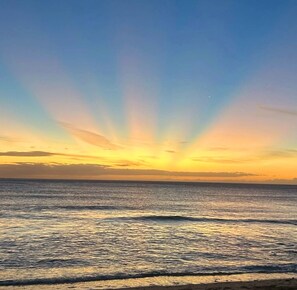 Una playa cerca