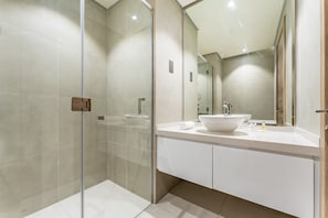 Shower, towels, soap, shampoo