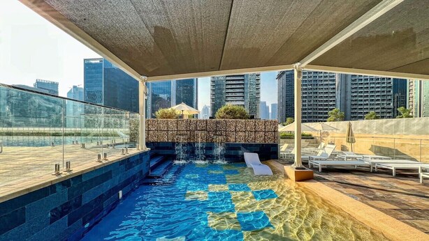Apartment | 2 bedrooms - Waterfront 2BR w Canal View Near Burj Khalifa (Dubai)