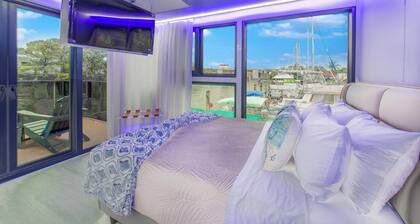 Atlantis 2-Bedroom Floating Home