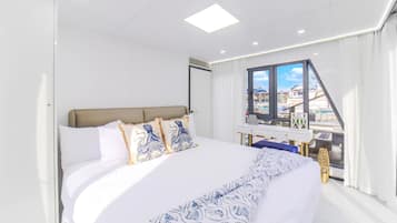 2 dormitoris, escriptori, wifi i roba de llit