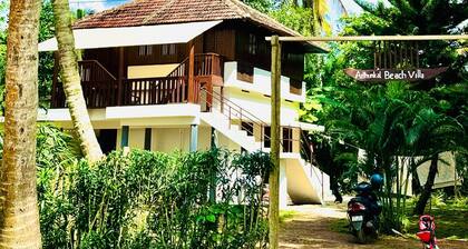 Charming 2 Beach front bedroom B&B with AC, WiFi in Marari Arthunkal