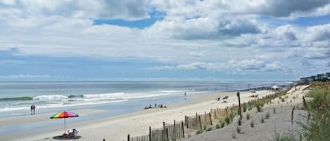 Condo, 3 habitaciones | Playa