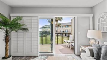 Condo, 2 Bedrooms | Living area | Smart TV