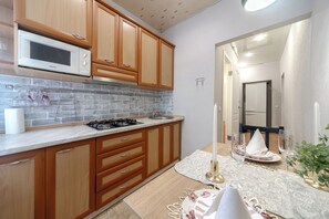 Apartment | In-room dining - Studominsk Apartments K. Marksa (Minsk)