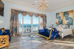 House, 5 Bedrooms | 5 bedrooms, free WiFi - Sea Palace 5 Bedroom Home (Georgetown)