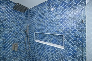 Shower - 4 BR Walk to the Beach House with a Private Pool! Aloha Cottage (Surfside Beach)