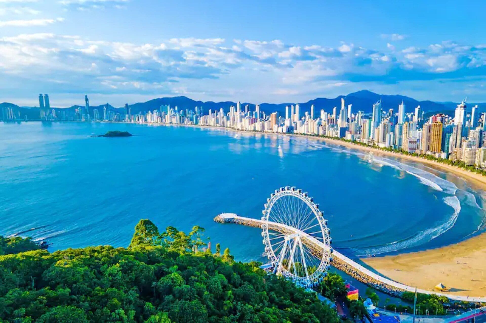 Perhehuoneisto | Ranta | Rannalla, valkoista hiekkaa