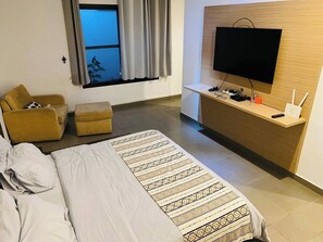 1 bedroom, iron/ironing board, WiFi, bed sheets