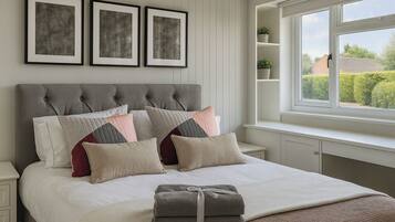 2 bedrooms, iron/ironing board, free WiFi, bed sheets