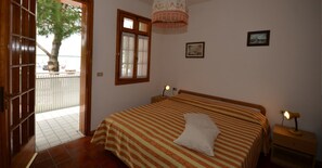 2 bedrooms, WiFi - Relaxing getaway in a quiet setting in Bibione (Bibione)