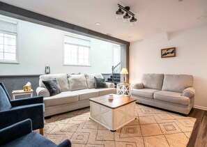 TV, fireplace, offices