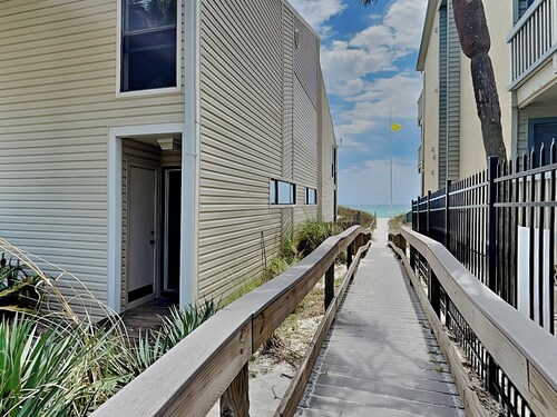 Sunswept Condominium #210 | Gulf View + Resort Amenities