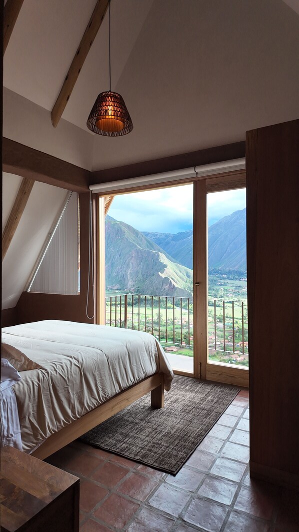 3 bedrooms, WiFi, bed sheets