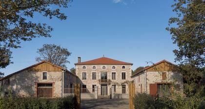 Grand domaine rénové avec goût et confort en pleine nature