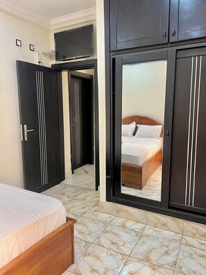 3 habitaciones, wifi gratis y ropa de cama 