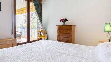 House, 4 Bedrooms | 4 bedrooms