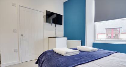 Homesly Guest Rooms - 1 Bed Room Apt.