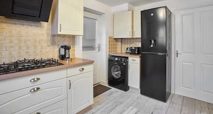 Host & Stay | Cherry Blossom House