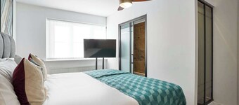 Host & Stay | Cherry Blossom House