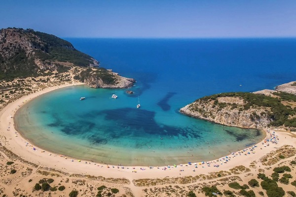 Voidokilia Beach (4km)