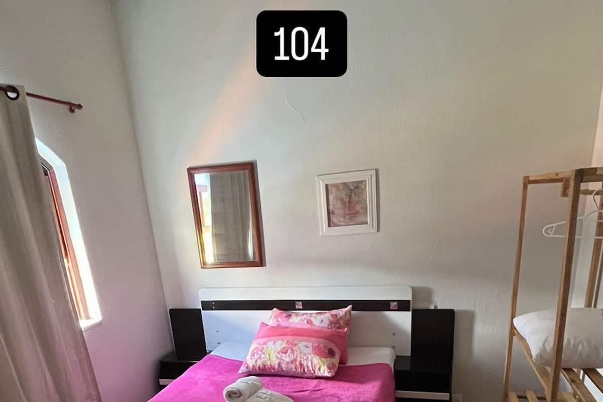 Basic Twin Room | Wi-fi percuma, cadar katil 