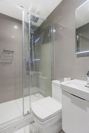 Haartrockner, Handtücher