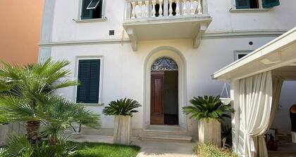 5 bed places with parking space - ROSS2S