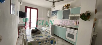 Apartment in central area with terrace