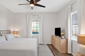 4 Schlafzimmer, Bügeleisen/Bügelbrett, kostenloses WLAN, Bettwäsche