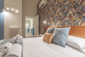 Room (Cedro Suite)