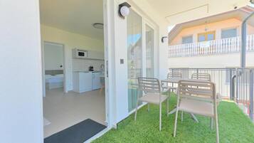 Apartemen, balkon | Teras/patio