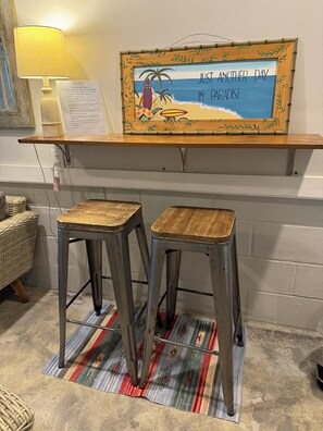 Interior - Charming 2-bedroom bungalow with a tropical forest garden in Santa Rosa Beach (Santa Rosa Beach)