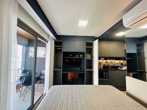 1 bedroom, desk, iron/ironing board, free WiFi