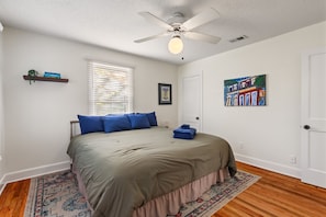 3 chambres, bureau, lit parapluie, Wi-Fi gratuit