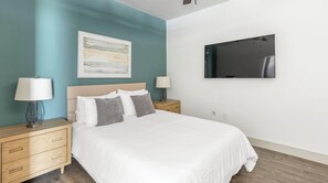 1 habitación, escritorio, tabla de planchar con plancha y wifi 