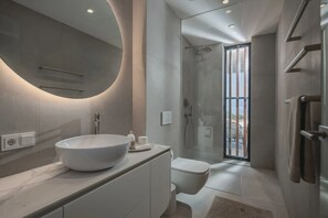 House, Smoking | 4 bedrooms