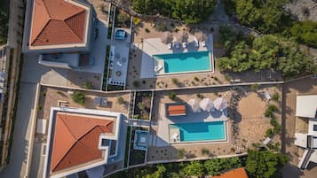 House, Smoking | 4 bedrooms