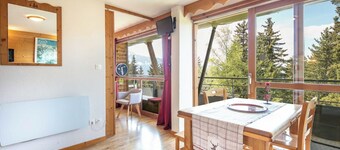 Appartement grand balcon dernier étage belle vue proche des pistes