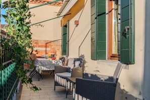 Superior Apartment, 2 Bedrooms, Canal View | Terrace/patio - Ca' Barbarina Apartments (Venice)