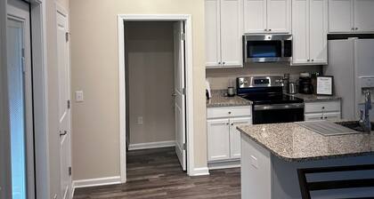 Charming 3-bedroom 2-bath new build in the heart of crestview