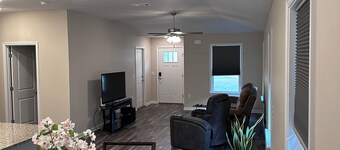 Charming 3-bedroom 2-bath new build in the heart of crestview