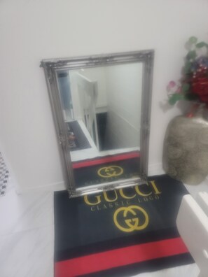 Miscellaneous - Discover Your Dream Home in Papatoetoe! (Auckland)