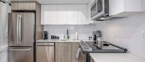 Apartment, 1 Bedroom, Non Smoking | Private kitchen